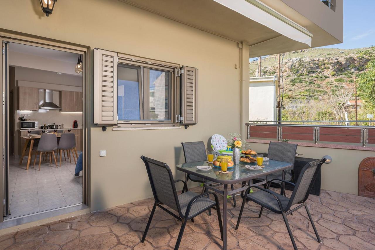 Floral Beach Apt With Lux Extras & Special Treats Kolimvarion Bagian luar foto