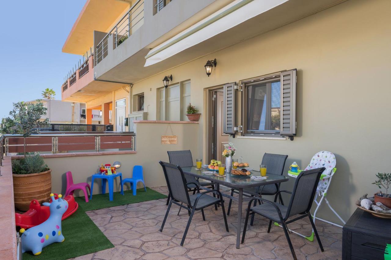 Floral Beach Apt With Lux Extras & Special Treats Kolimvarion Bagian luar foto